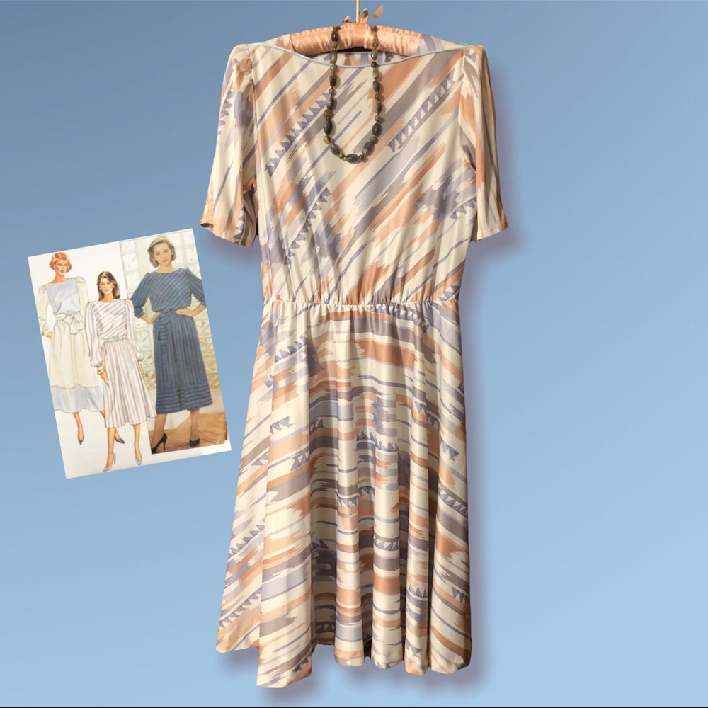 SOLD! Vintage Casual Flare bottom graphic stripe Dress retro Home Made 1970s